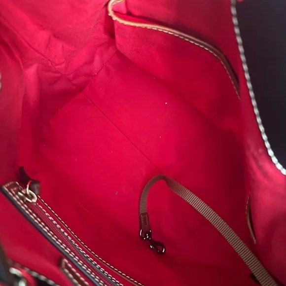 Dooney & Bourke Black and Tan Shoulder Bag - Picture 5 of 5